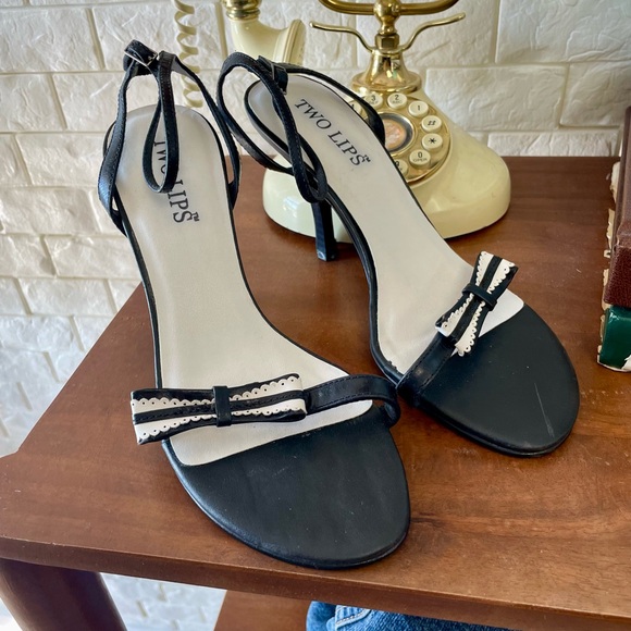 Two Lips Shoes - Vintage 90s Two Lips Brazilian Leather Black and White Bow Strappy Heels Size 7